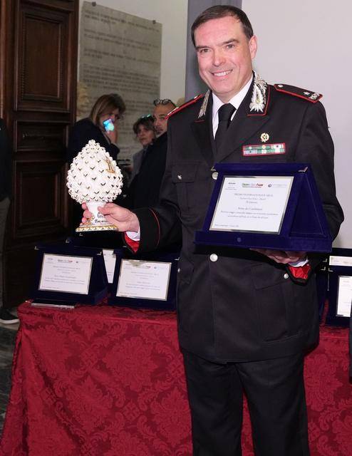 Il riconoscimento all'Arma dei Carabinieri